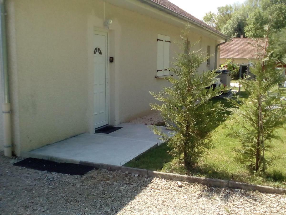 Ferienwohnung Loft A La Campagne Parmilieu Exterior foto